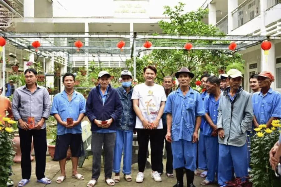 hành trình mang xuân ấm áp tại đà nẵng